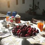Le Rose Al Nibbio In Toscana Reggello